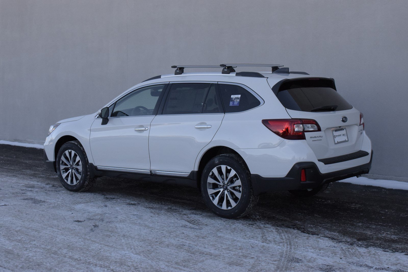 Subaru outback touring